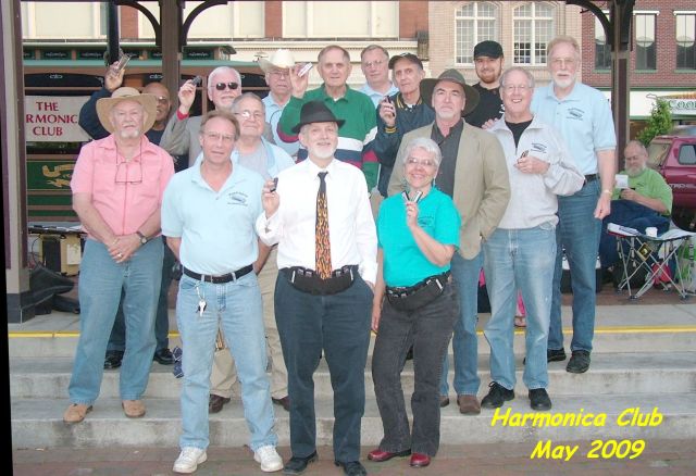 the harmonica club at Pullman Square 2009